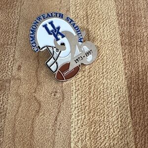Commonwealth Stadium UK commemorative Pin - White & Blue